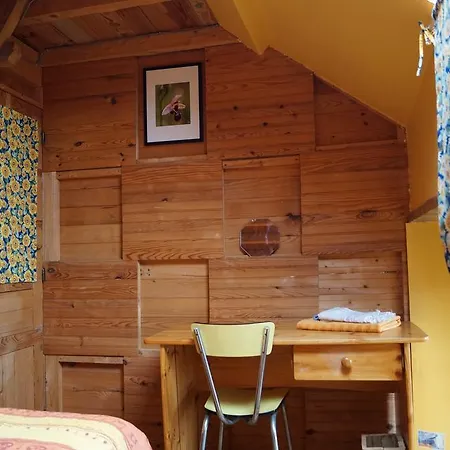 La Trabesse En Pyrenees Frühstückspension *